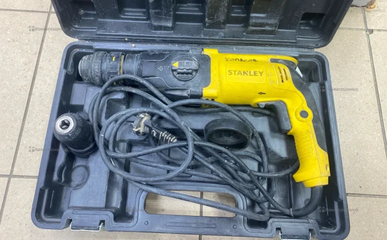 Перфоратор STANLEY SHR264K