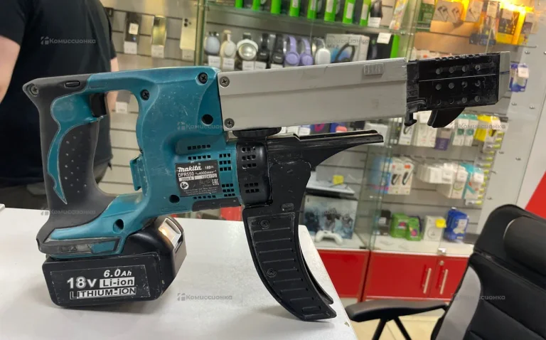 Шуруповерт makita DFR550RFE
