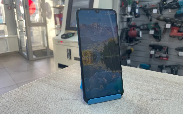 Huawei P smart 2019 3/32 ГБ