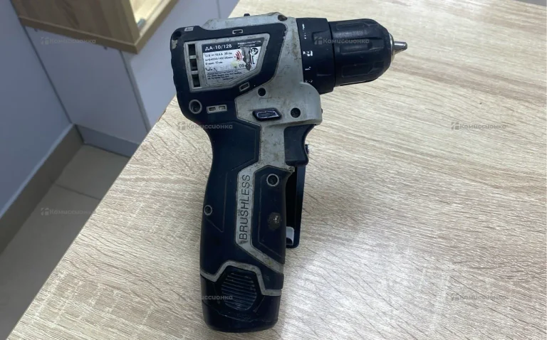 Шуруповерт Интерскол да 10/12В