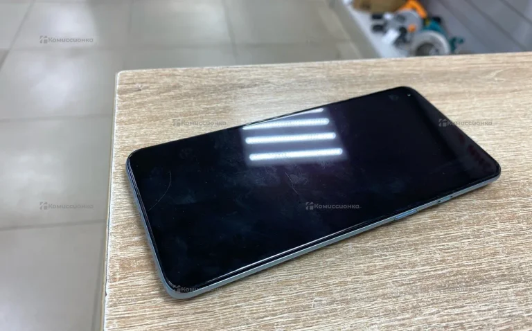 OnePlus 9R 8/256 ГБ