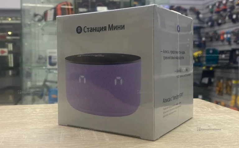 Колонка  яндекс станция мини.