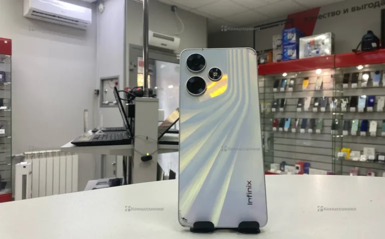 Infinix HOT 30 8/128GB