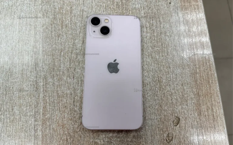 Apple iPhone 13 4/256 ГБ