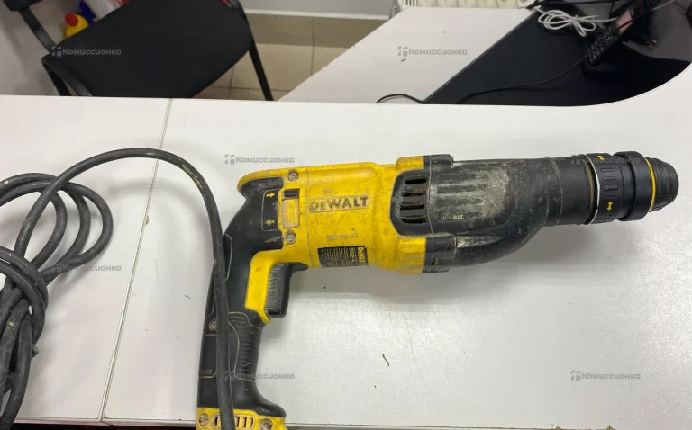 Перфоратор dewalt D25134K