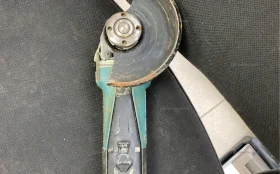 Угловая шлифмашина Makita GA5050R