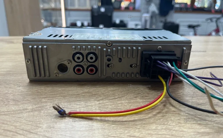 Автомагнитола  Carlive LD-1090