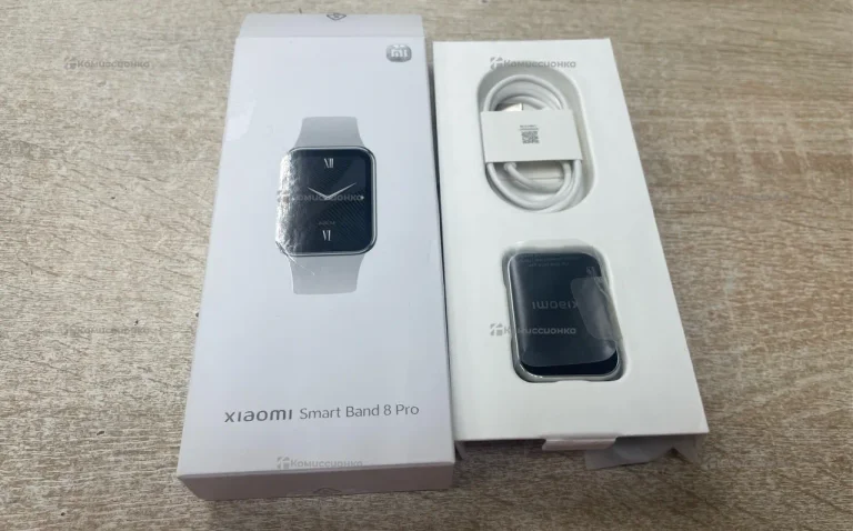 Смарт часы Xiaomi Smart Band 8 Pro