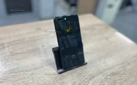 Apple iPhone 8 Plus 3/64 ГБ