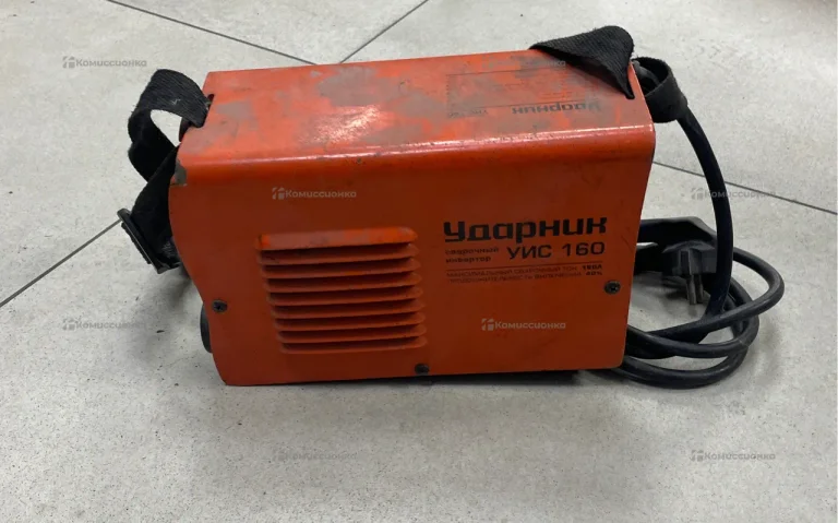 Сварочный аппарат Ударник УИС 160