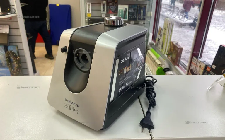 Мясорубка Polaris PMG 2546