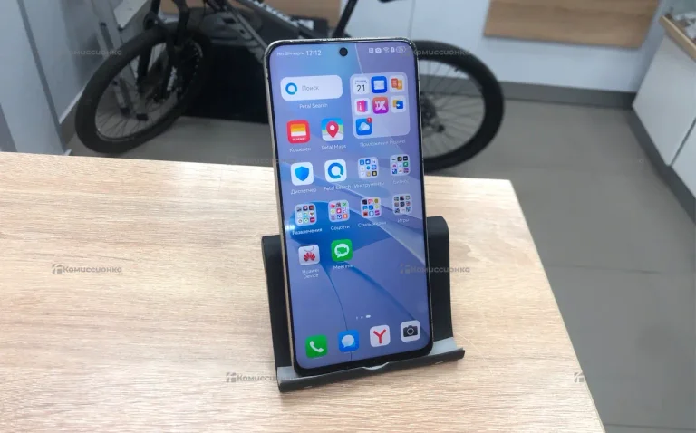 Huawei nova 13i 8/256 ГБ