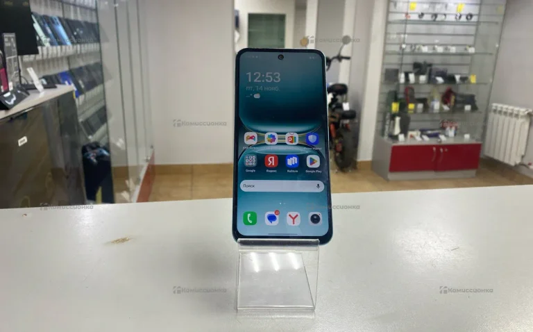 Tecno Spark Go 3/64 ГБ