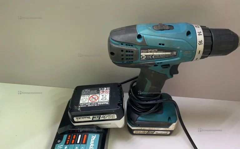 Дрель-шуруповерт makita DF347D