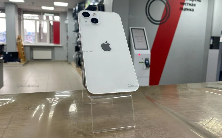 Apple iPhone 13 4/128 ГБ