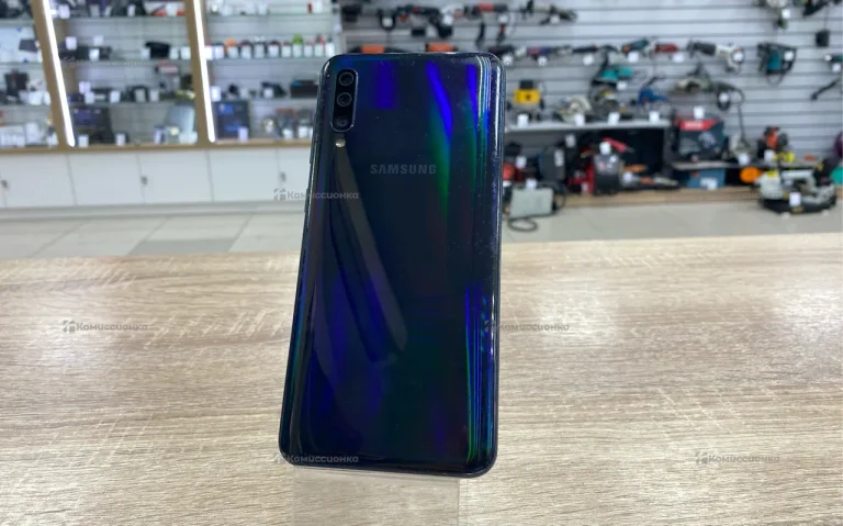 Samsung Galaxy A50 4/64Gb