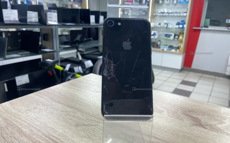 Apple Iphone 8 64 ГБ