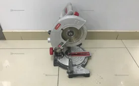 Купить Торцовочная пила ЗУБР ЗПТ-210-1400 б/у , в Москва и область Цена:4500рублей