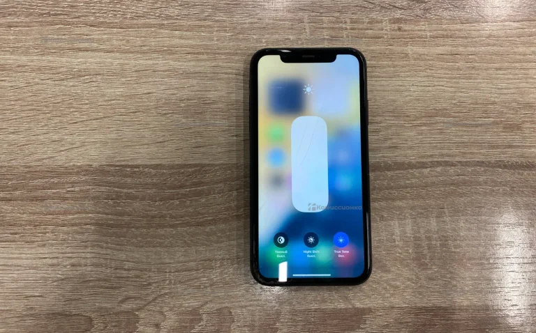 Apple iPhone 11 4/128 ГБ