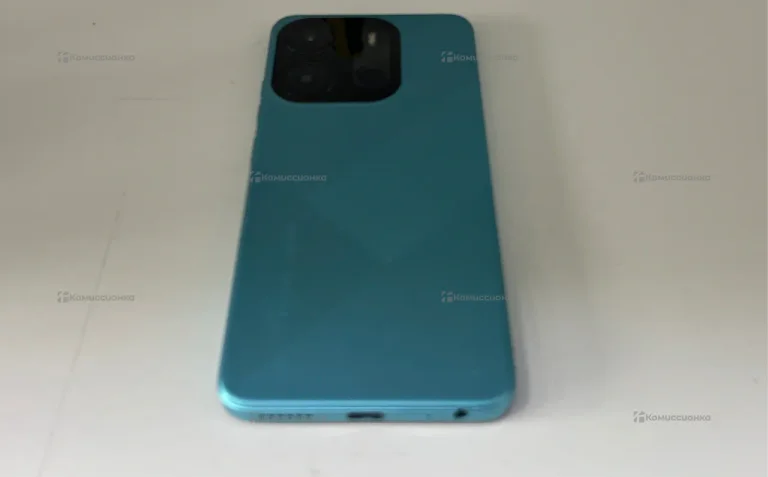 Tecno Spark Go 2023 4/64 ГБ