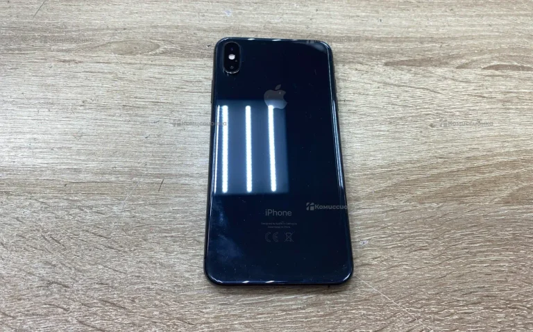 Apple iPhone Xs Max 64GB