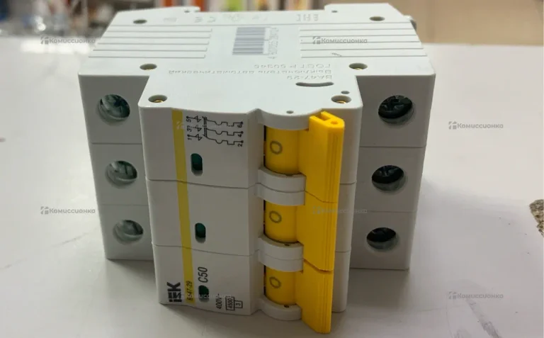 Выключатель автоматический IEK ВА47-29.