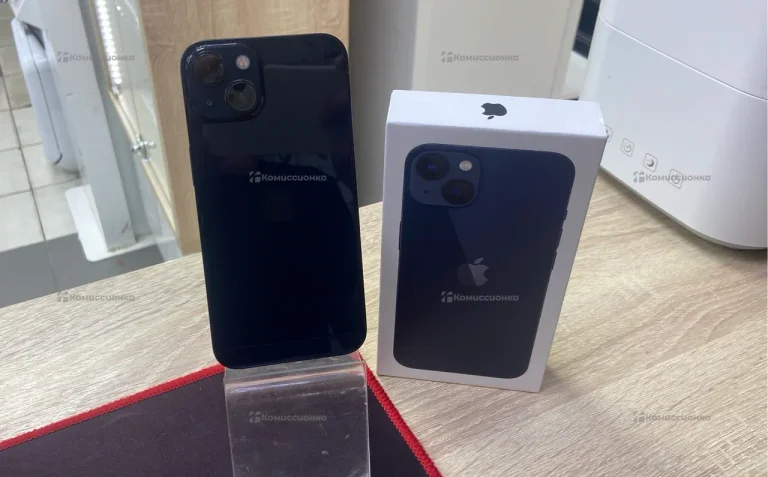 Apple iPhone 13 4/128 ГБ
