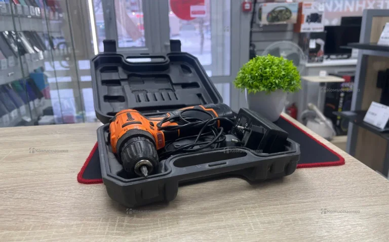 Шуруповерт Вихрь ДА-12Л-2К