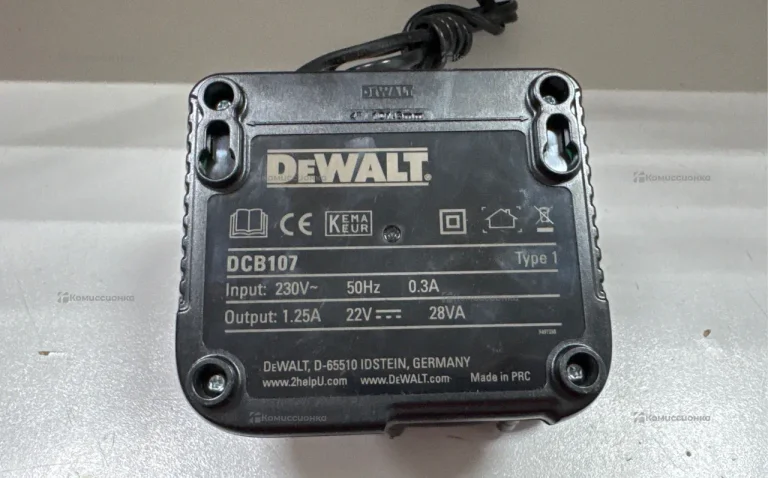 DeWalt зарядка и АКБ