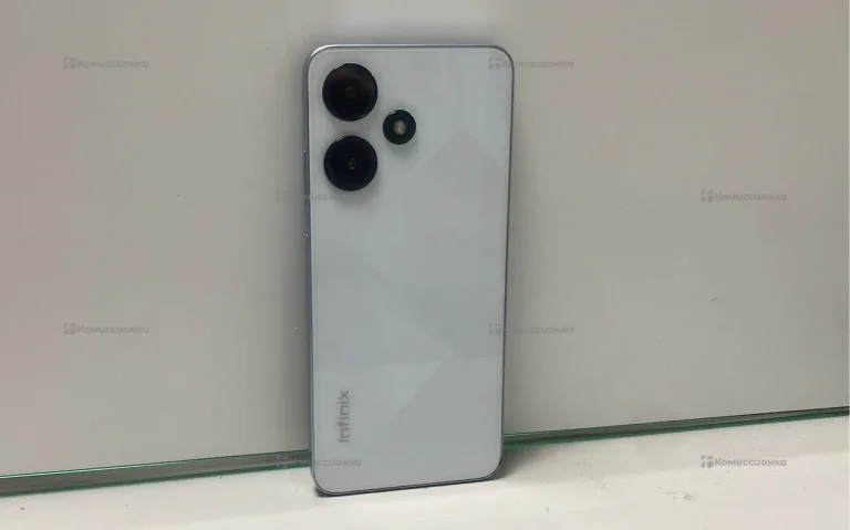 Infinix Hot 30i 4/64 ГБ