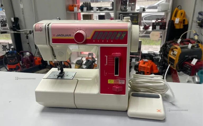 Швейная машина  Jaguar mini 281