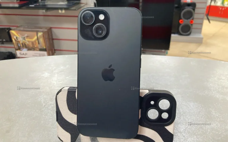 Apple iPhone 15 6/128 ГБ акб100