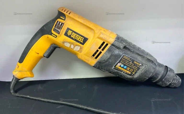 Перфоратор электрический RHH-800-26