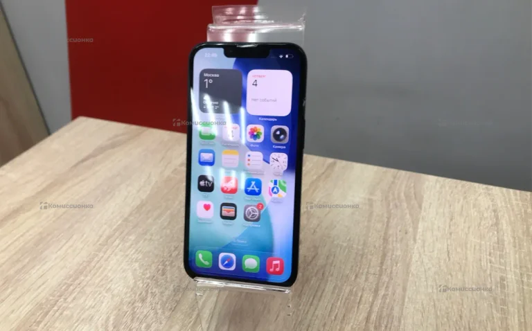 Apple iPhone 13 4/128 ГБ