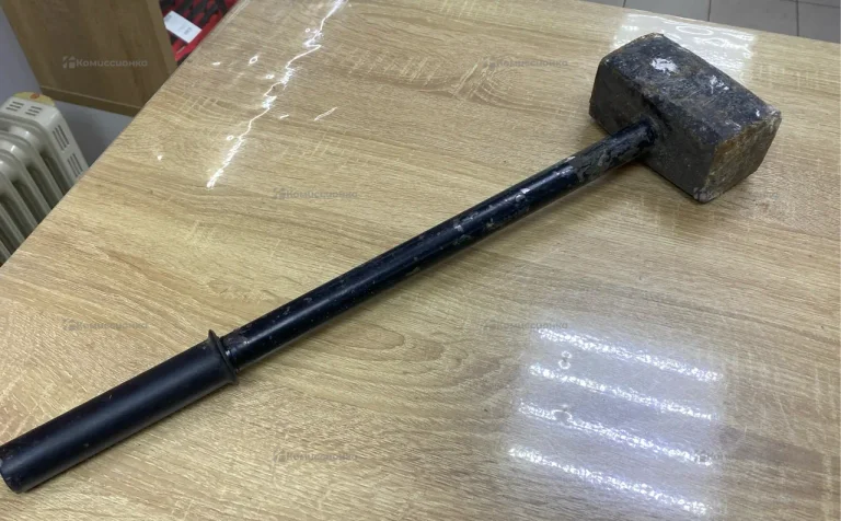 Кувалда 6кг черная рукоятка