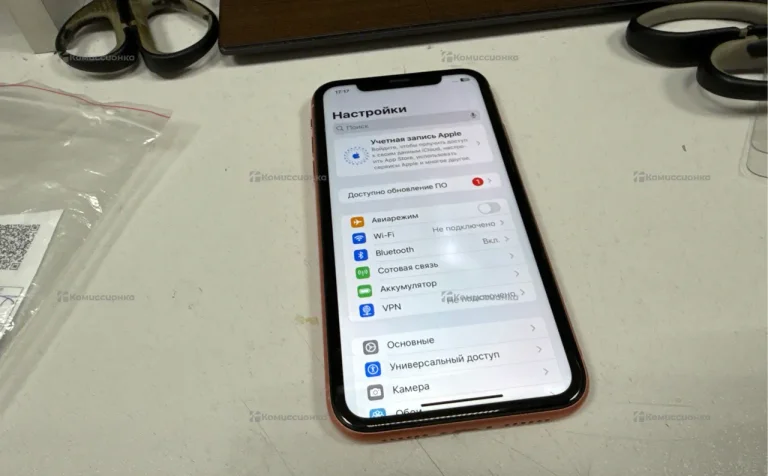 Apple iPhone XR 3/64 ГБ
