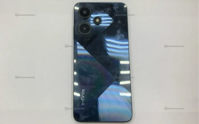 Infinix Hot 30i 4/64 ГБ