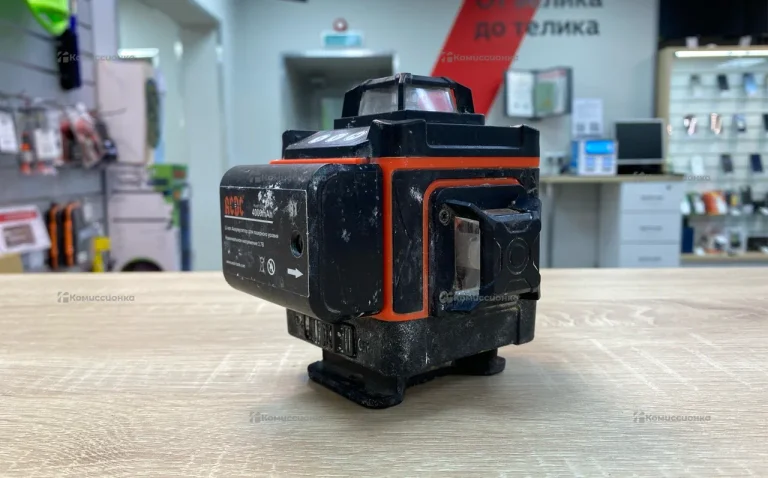 Лазерный уровень AC/DC 4d-16 Line