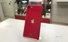 Apple iPhone SE (2020) 3/64 ГБ