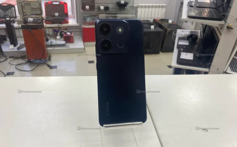 Infinix Smart 7 3/64 ГБ