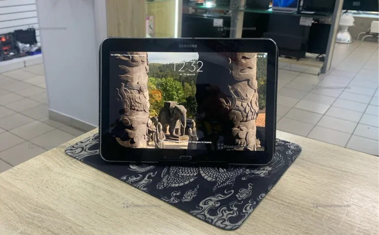 Планшет Samsung