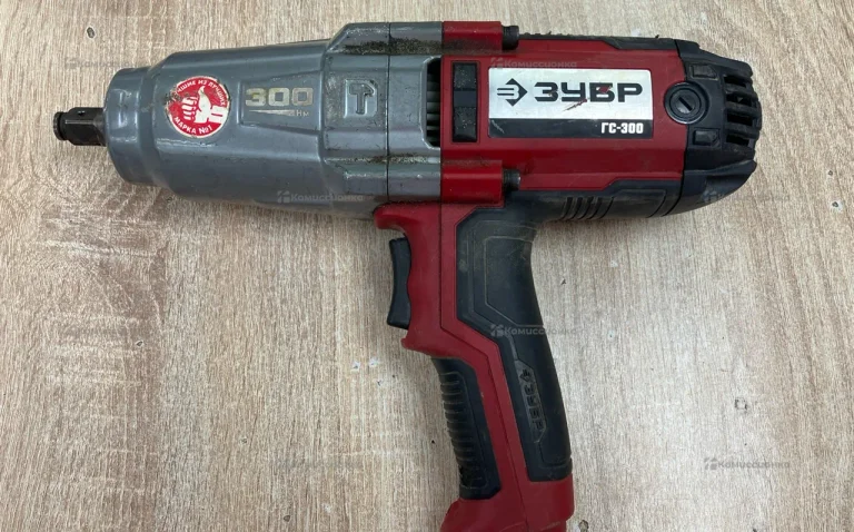 Гайковерт ЗУБР ГС-300