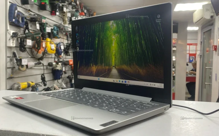 Ноутбук  Lenovo IdeaPad 1
