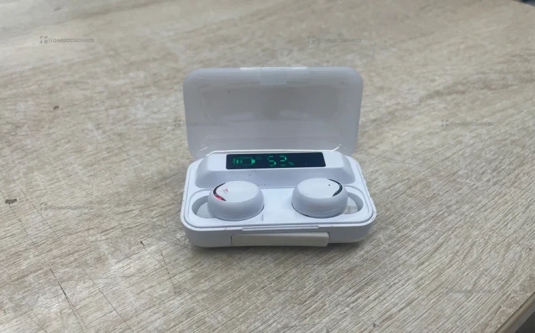 Наушники  TWS белые
