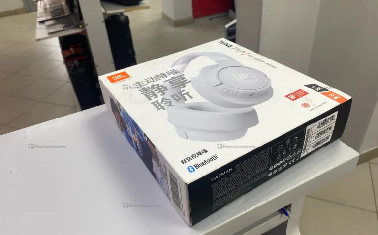 Наушники JBL Tune 770 NC