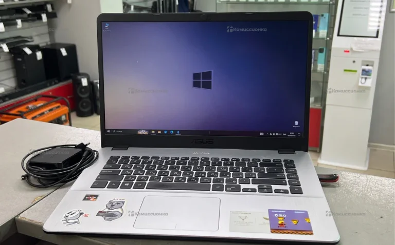 Ноутбук  Asus X505ZA