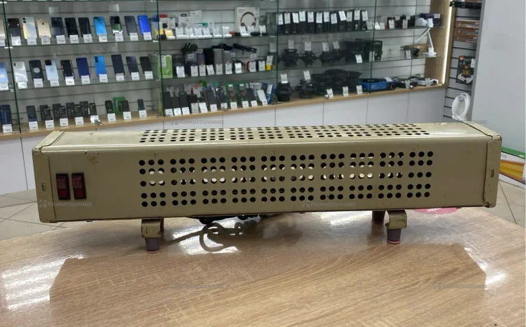 Обогреватель серый