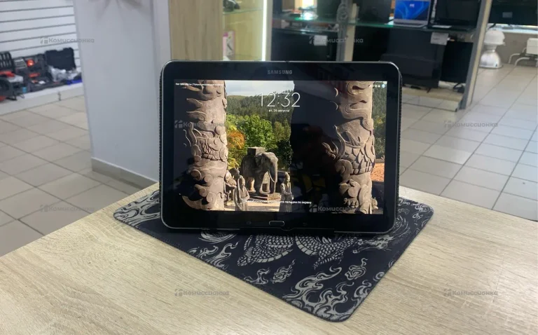 Планшет Samsung