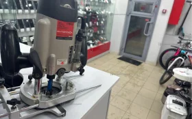 Купить машина фрезерная Интерскол ФМ 32/1900Э б/у , в Челябинск Цена:4200рублей