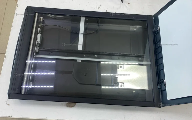 Сканер CANON LIDE 110